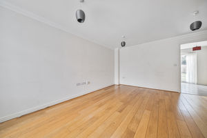 Photo 26- click for photo gallery